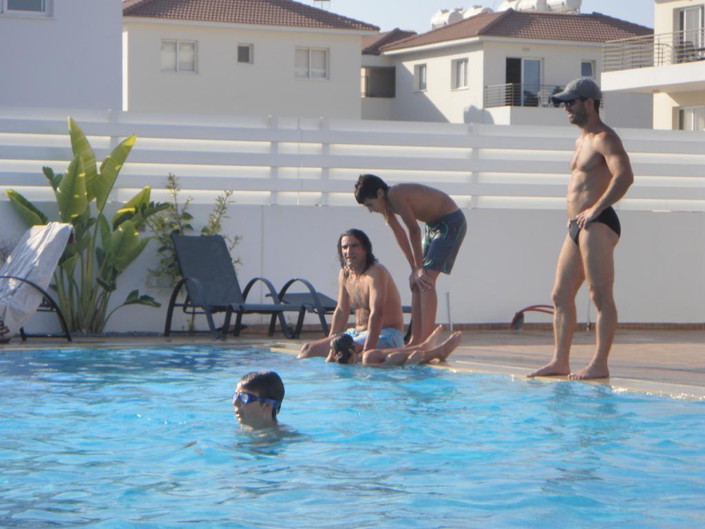 Mythical Sands Resort Ilona Apartment For Families Protaras Bagian luar foto